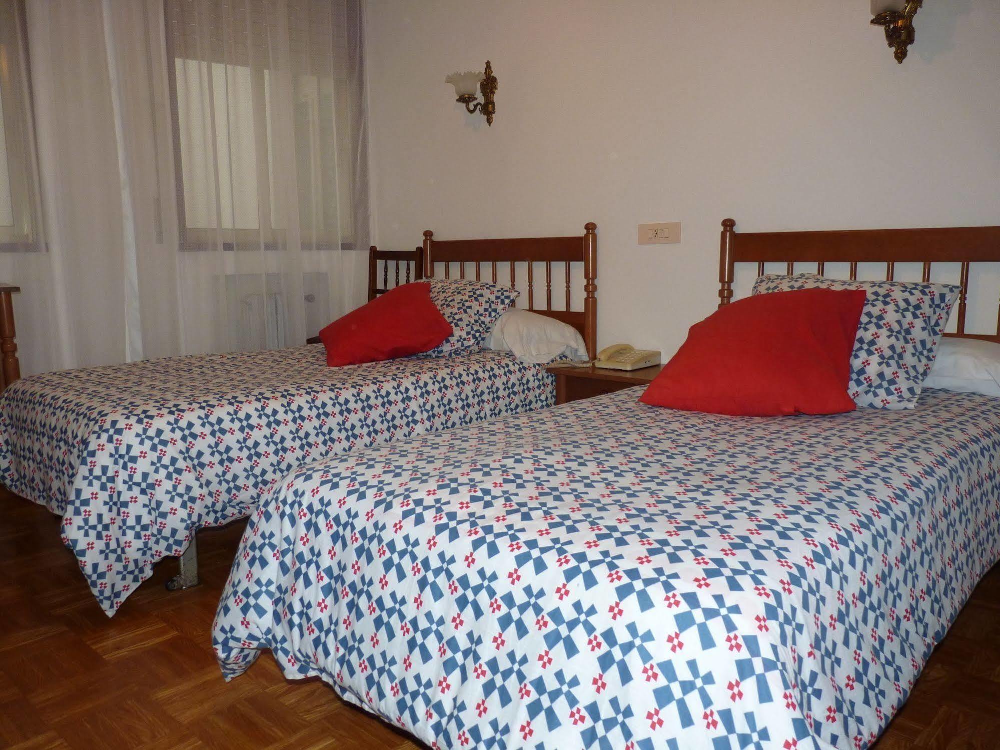 Hotel Espana Lugo Ngoại thất bức ảnh